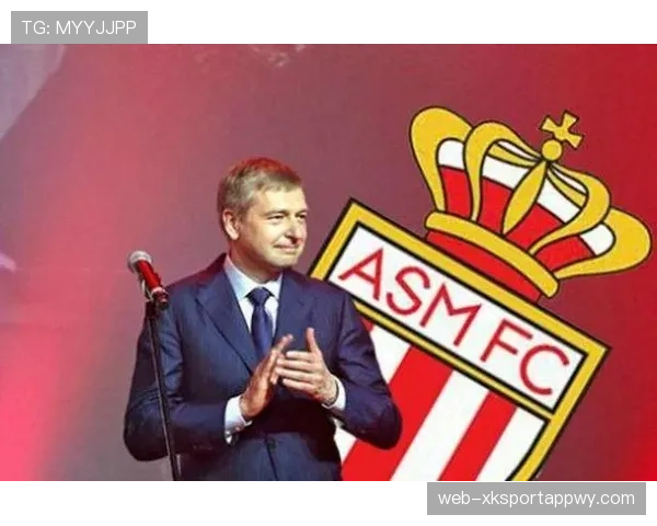 巴萨财政问题引发关注，对球队引援及赛季竞争力形成制约