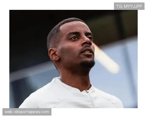 伊萨克能否跻身英超顶级前锋行列？终结效率与战术角色如何体现